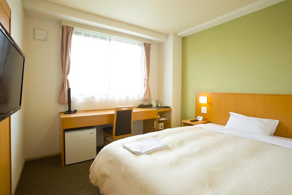 Fukuchiyama Sun Hotel Habitación foto